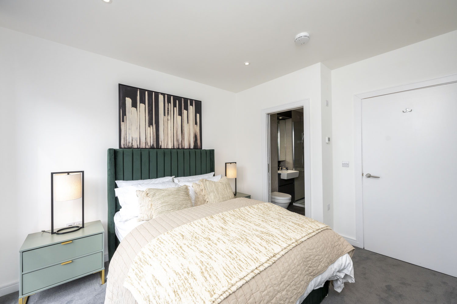3 Bed Apartment