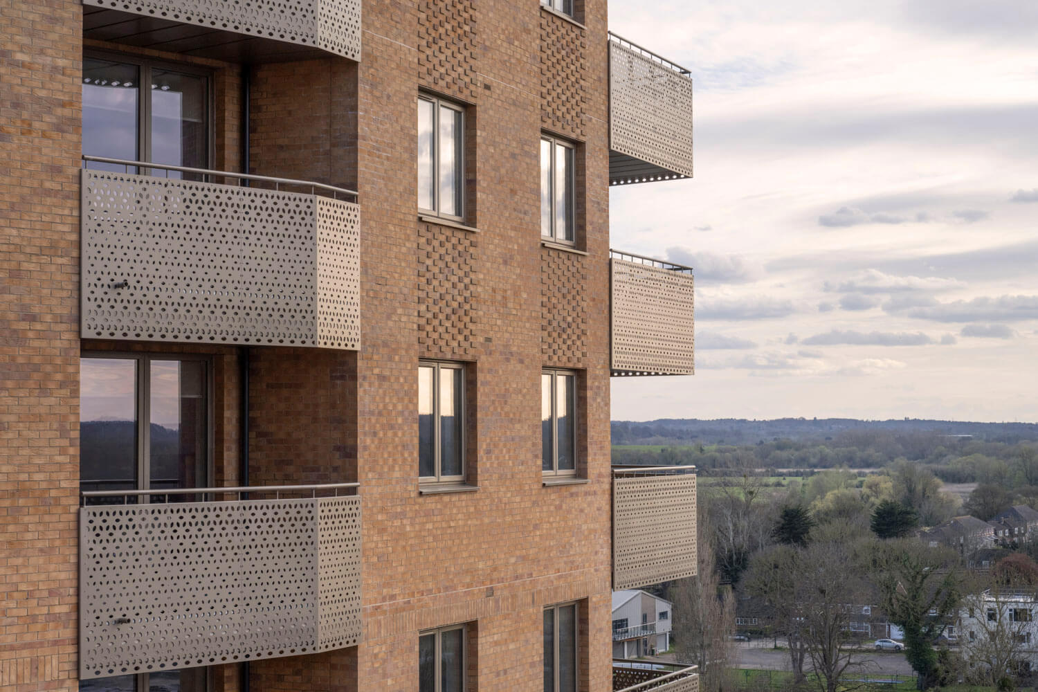 360 Views of Staines, Windsor onwards