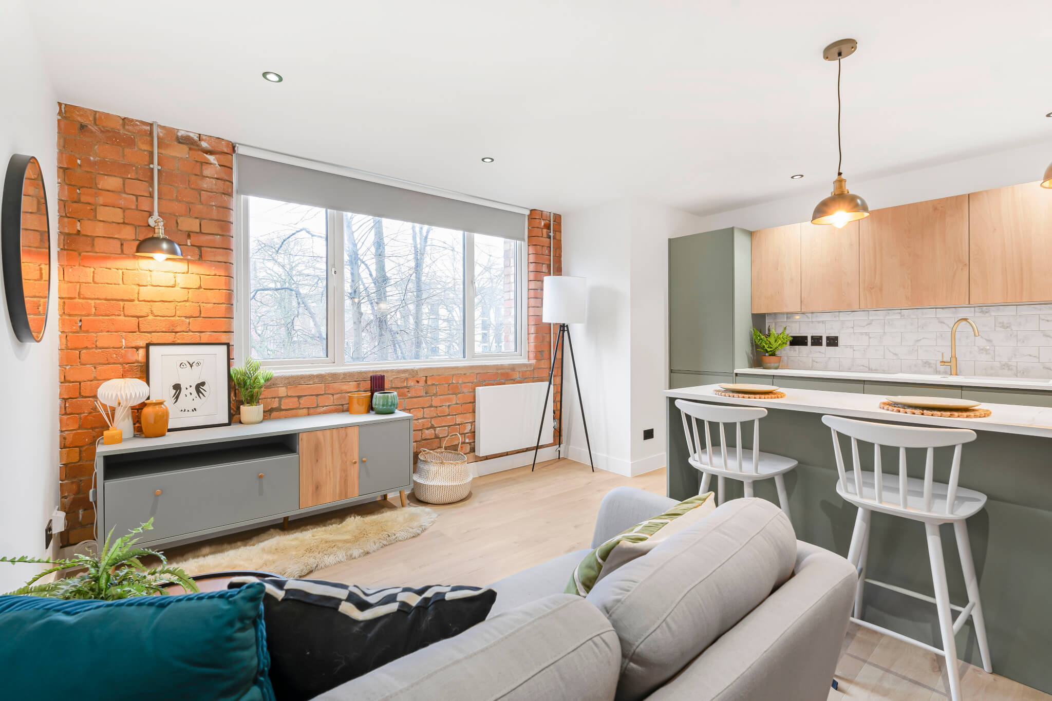 One-Bedroom Apartment